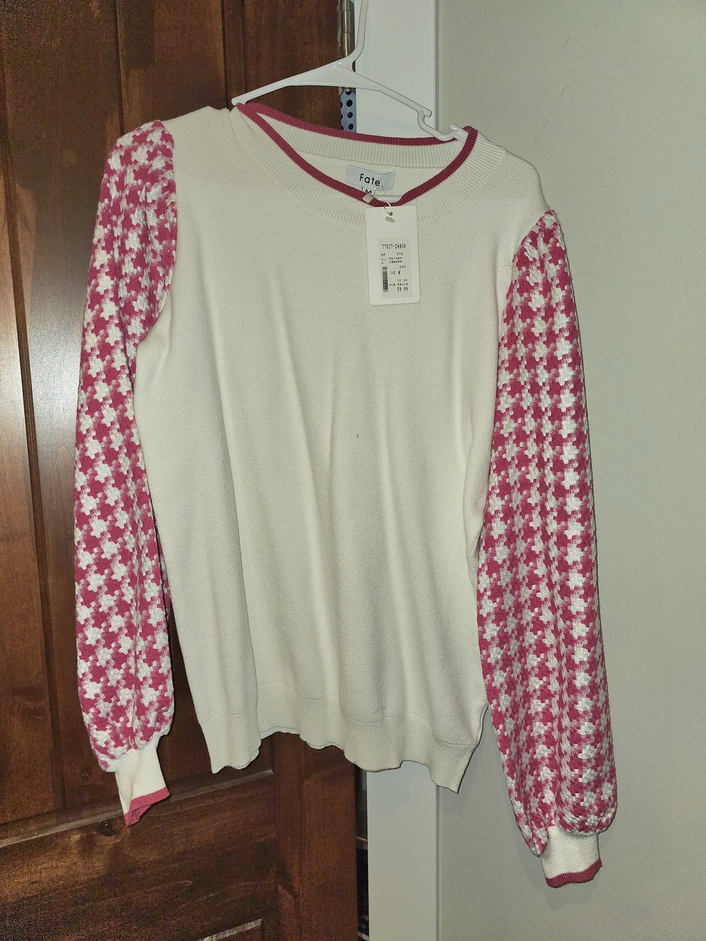 NWT Fate Ivory Sweater with Pink Houndstooth Sleeves